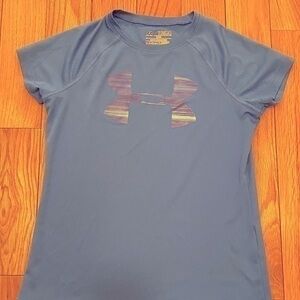 Kids Under Armour Logo Shirt. Kids Size: M